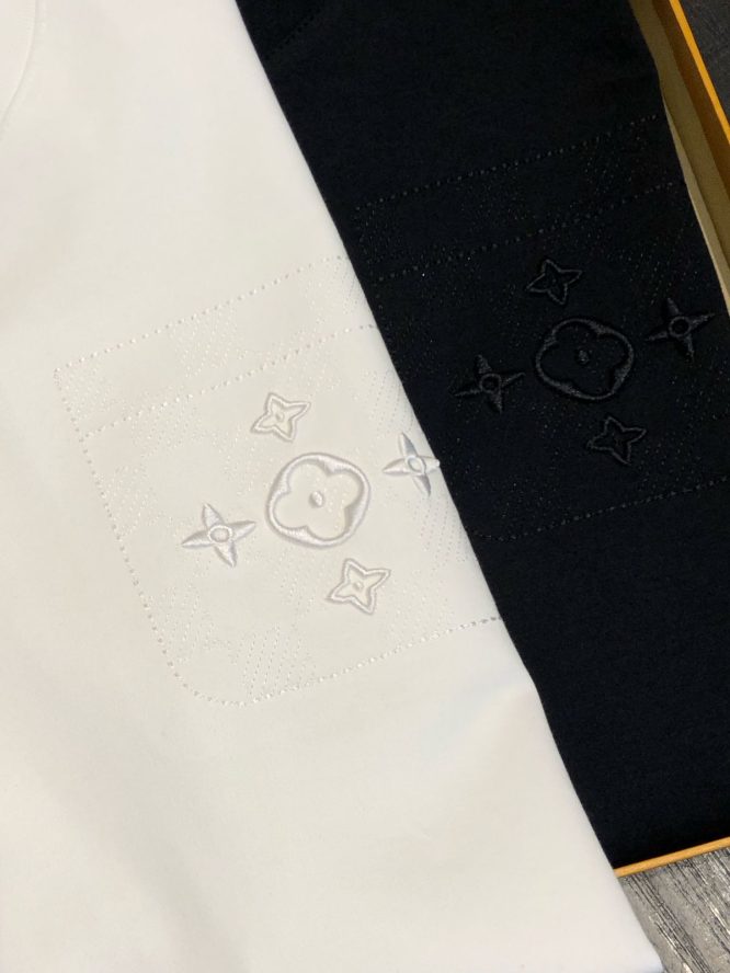 LOUIS-VUITTON-T-SHIRT-MEN