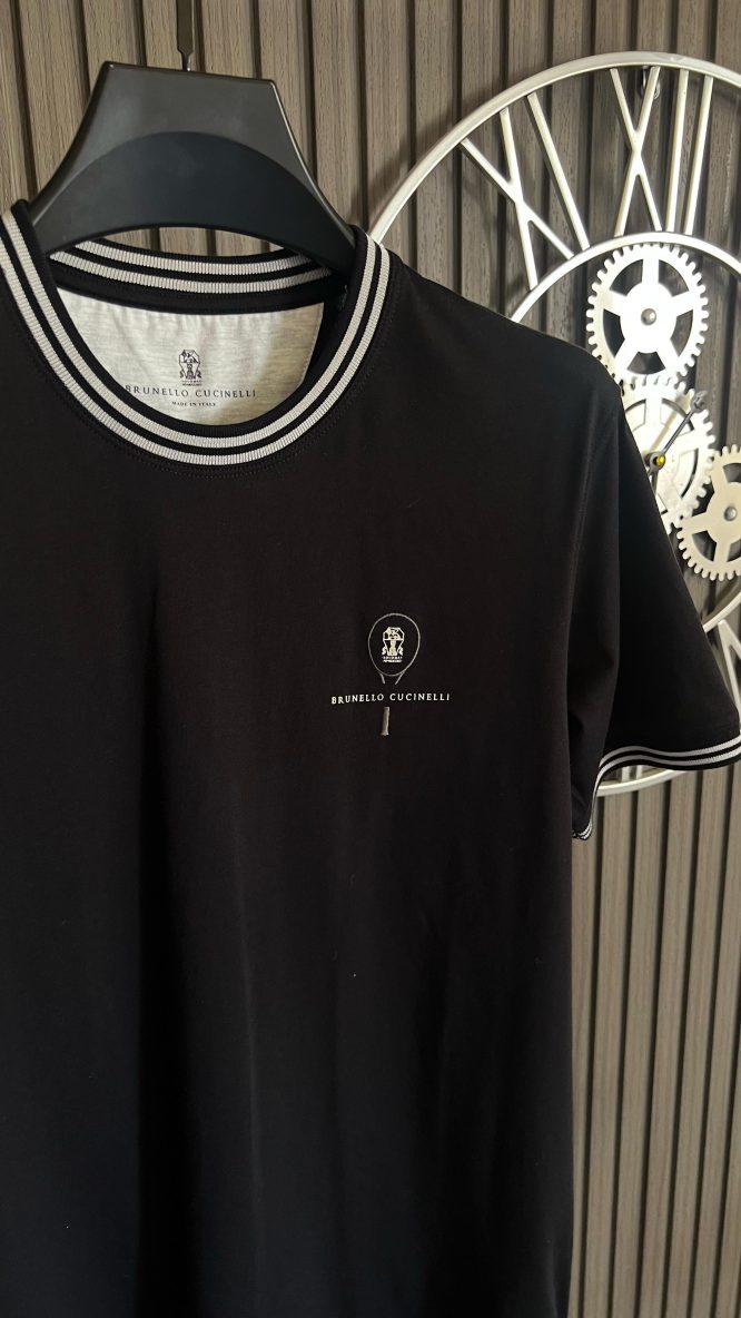 BRUNELLO-CUCINELLI-T-SHIRT-MEN