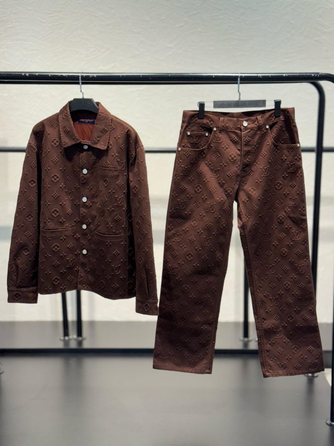 LOUIS-VUITTON-MONOGRAM-SET-MEN