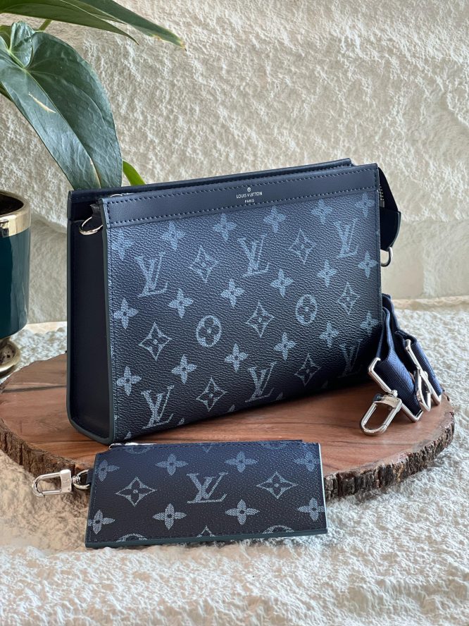 LOUIS-VUITTON-MONOGRAM-BAG-MEN