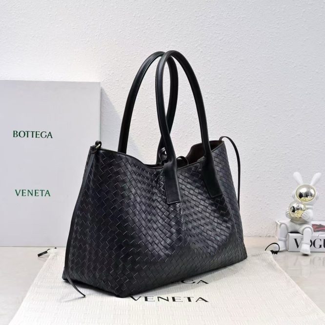 Bottega Veneta Womens Pinacoteca Tote Bag