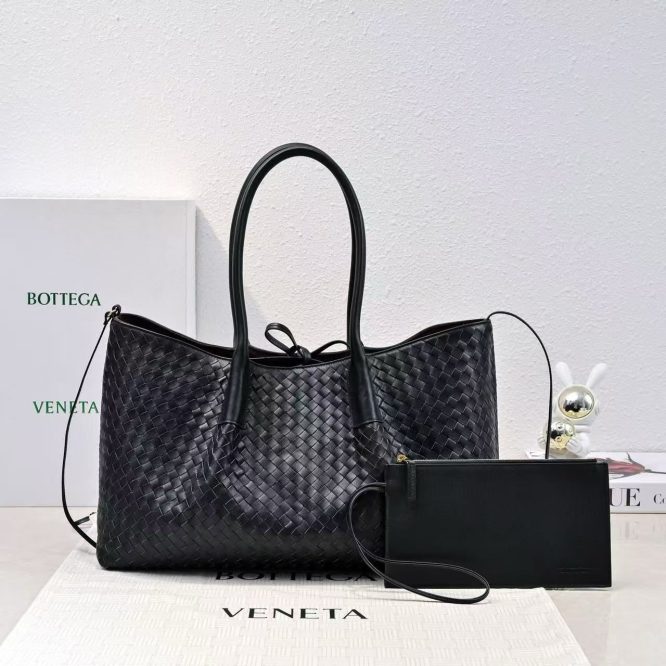 Bottega Veneta Womens Pinacoteca Tote Bag