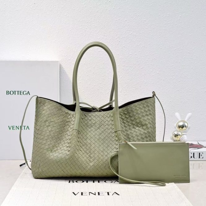 Bottega Veneta Womens Pinacoteca Tote Bag