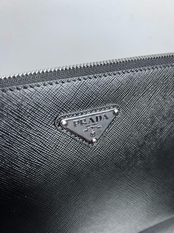 PRADA-SAFFIANO-BAG-MEN
