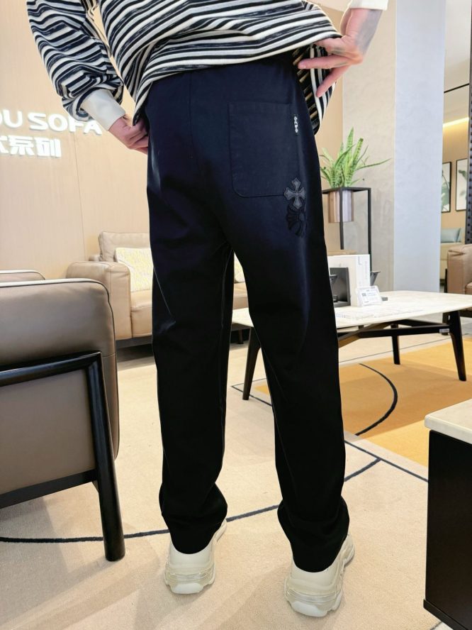 CHROME-HEARTS-SWEAT-PANTS-MEN