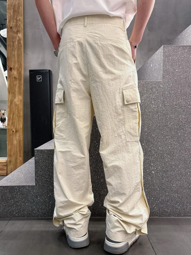 BALENCIAGA-CARGO-PANTS-MEN