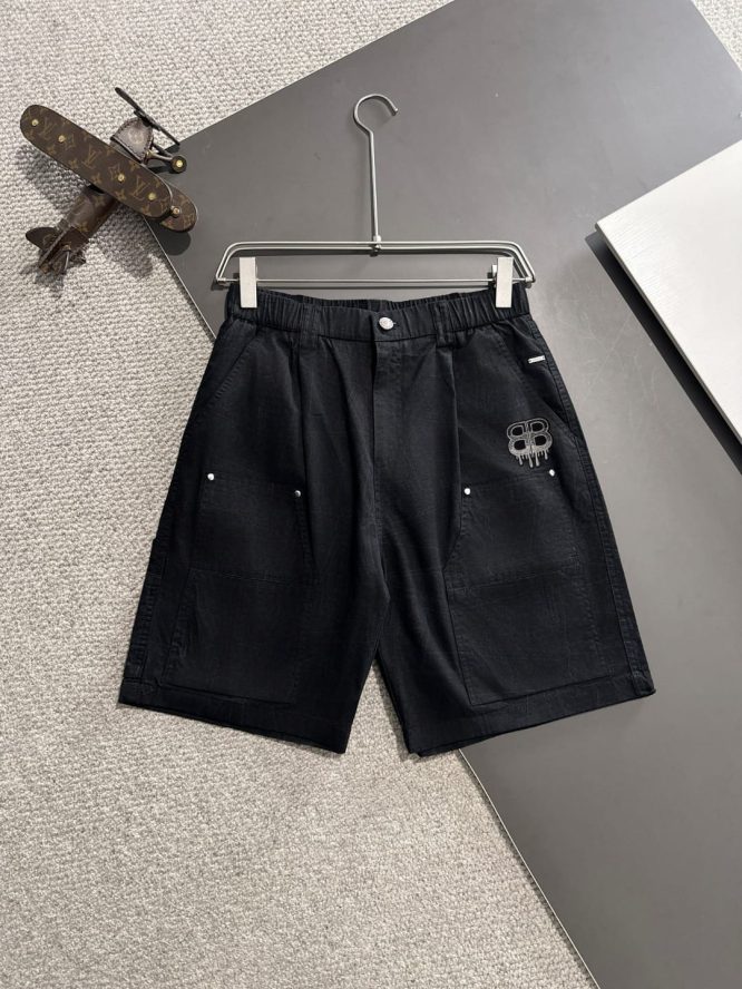 BALENCIAGA-25-CARGO-SHORT-MEN