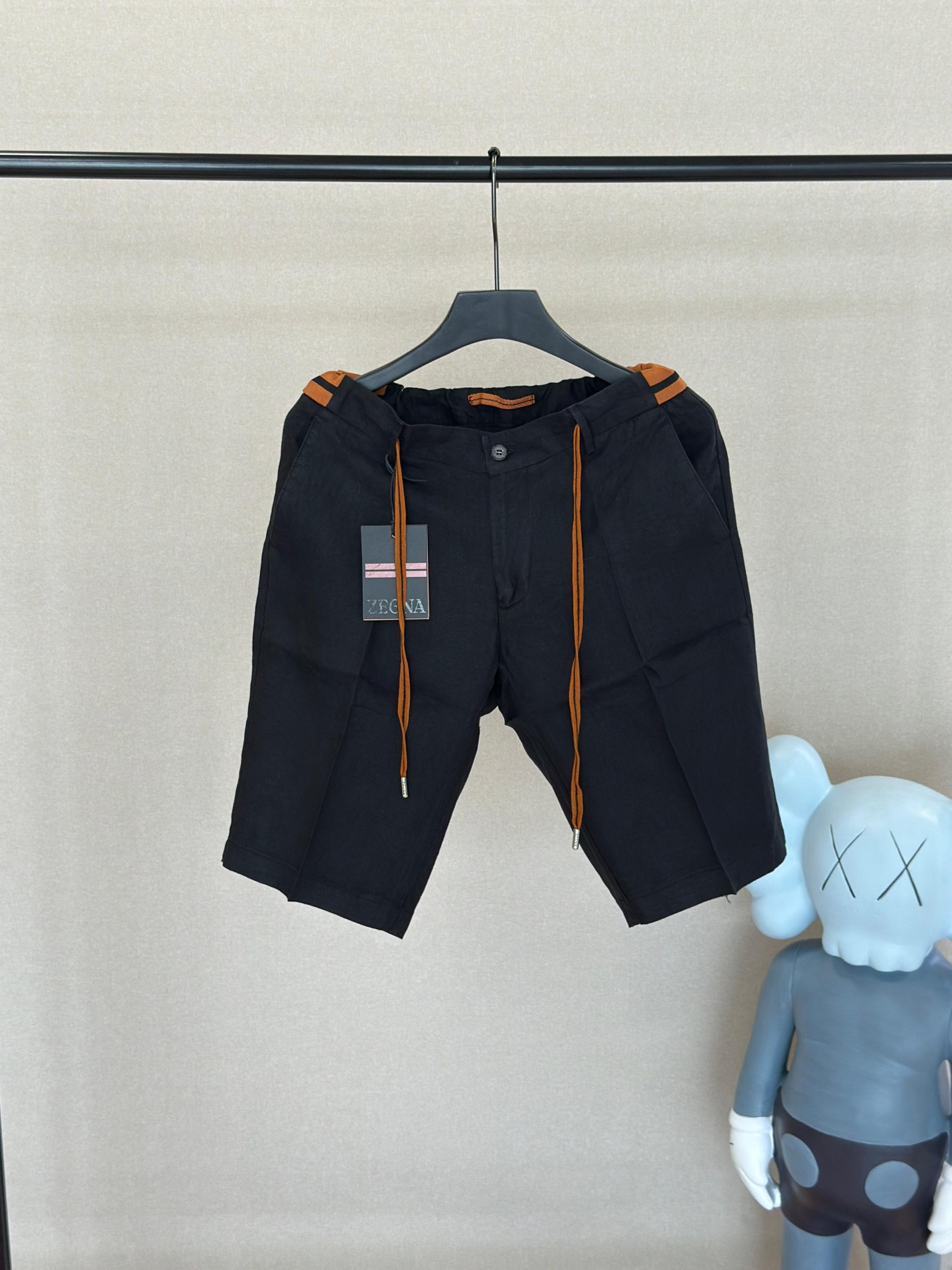 ZEGNA-LINEN-SHORTS-MEN