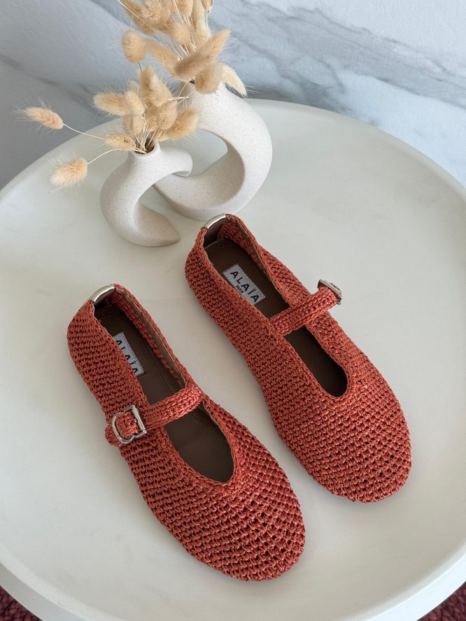 ALAIA-CROCHET-FLATS-SHOES-WOMEN