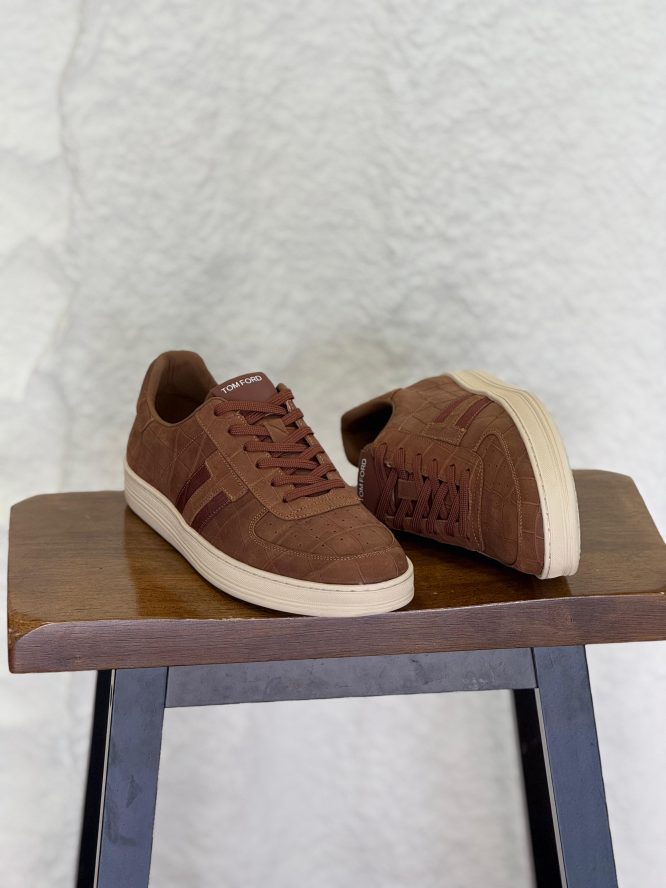 TOM-FORD-SUEDE-SNEAKERS-MEN