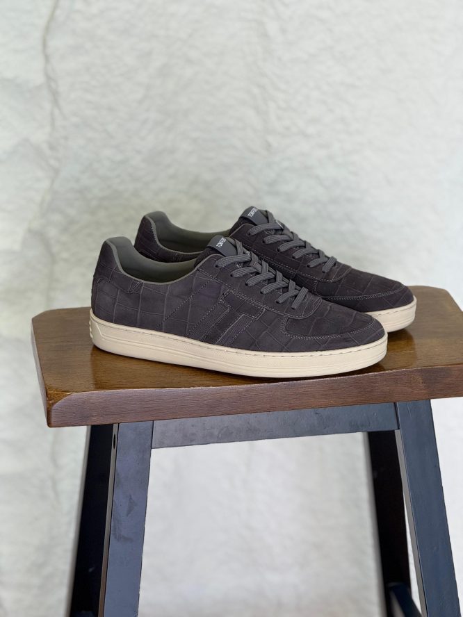 TOM-FORD-SUEDE-SNEAKERS-MEN