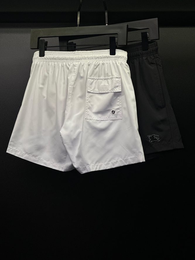BURBERRY-SWIMMING-SHORT-MEN