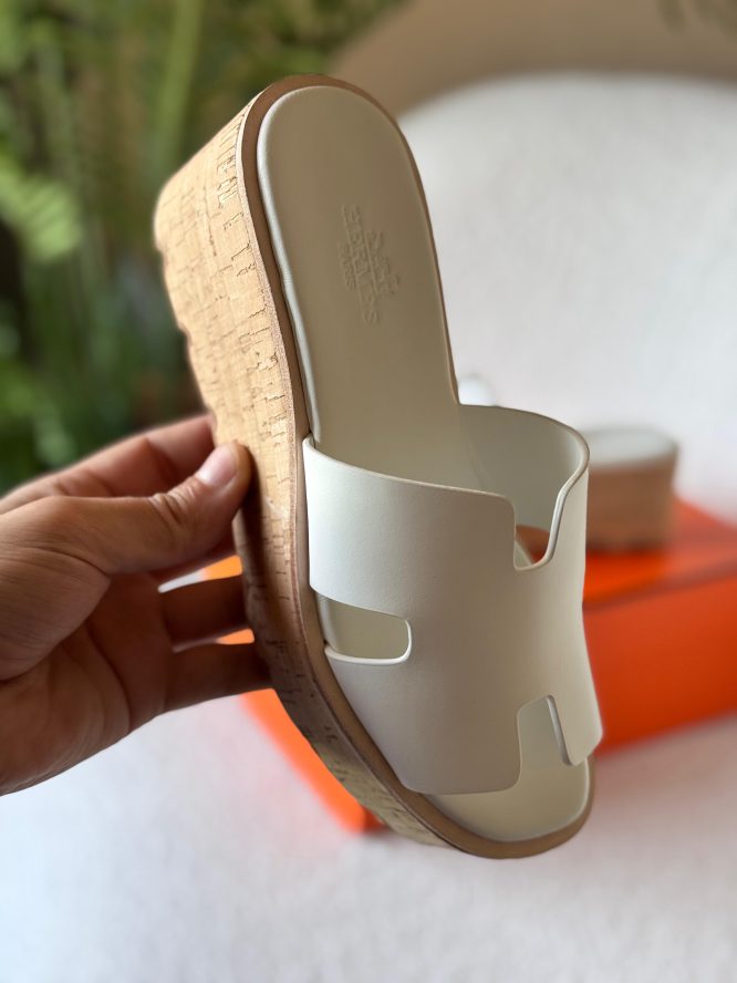 HERMES-SANDAL-WOMEN