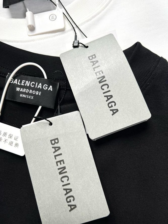 BALENCIAGA-T-SHIRT-MEN