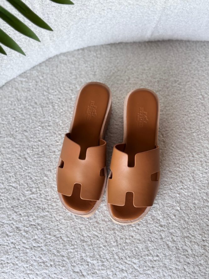 HERMES-SANDAL-WOMEN