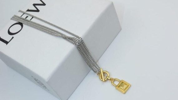 LOEWE-NECKLACE-WOMEN