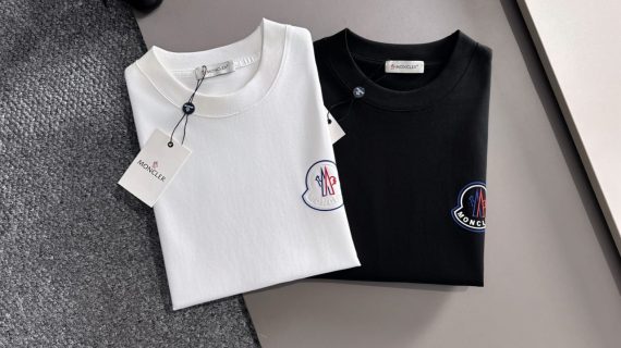 MONCLER 25 T-SHIRT