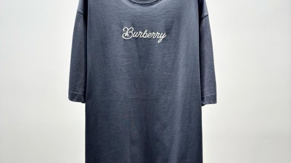 BURBERRY T-SHIRT