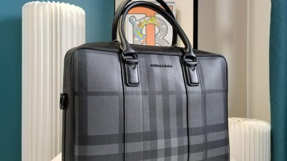 BURBERRY LAPTOP BAG
