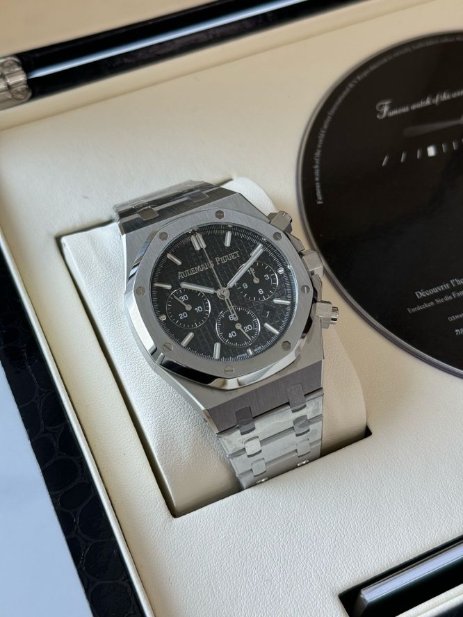 AUDEMARS-PIGUET-ROYAL-OAK-CHRONOGRAPH-WATCH-MEN