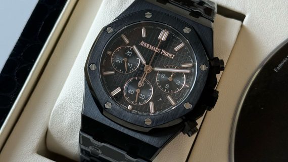 AUDEMARS-PIGUET-ROYAL-OAK-CHRONOGRAPH-WATCH-MEN