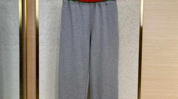 GUCCI-TRACK-PANTS-WOMEN