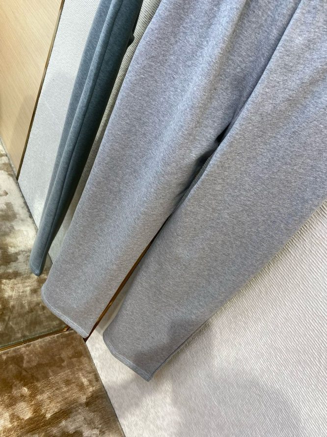 GUCCI-TRACK-PANTS-WOMEN