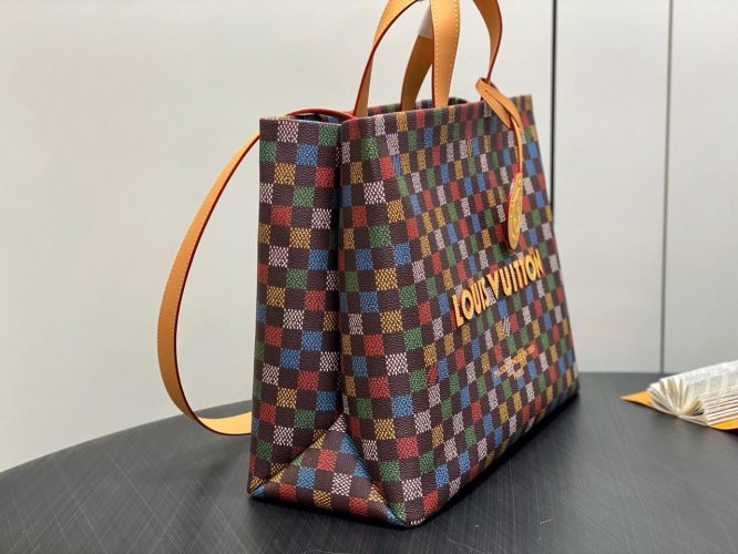 LOUIS-VUITTON-NEVERFULL-MM-BAG-WOMEN