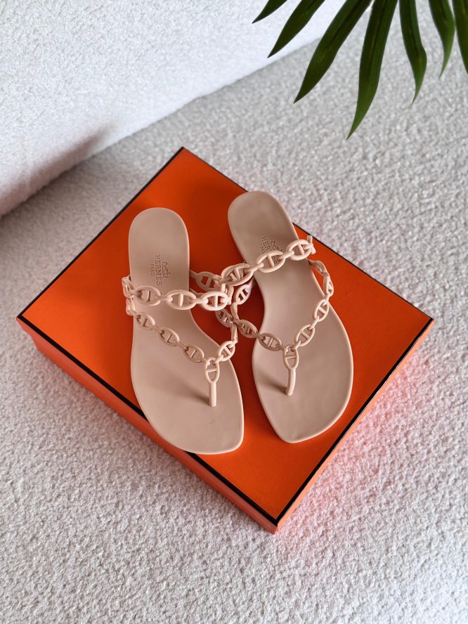 HERMES-ISLAND-SANDAL-WOMEN