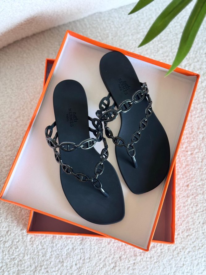 HERMES-ISLAND-SANDAL-WOMEN