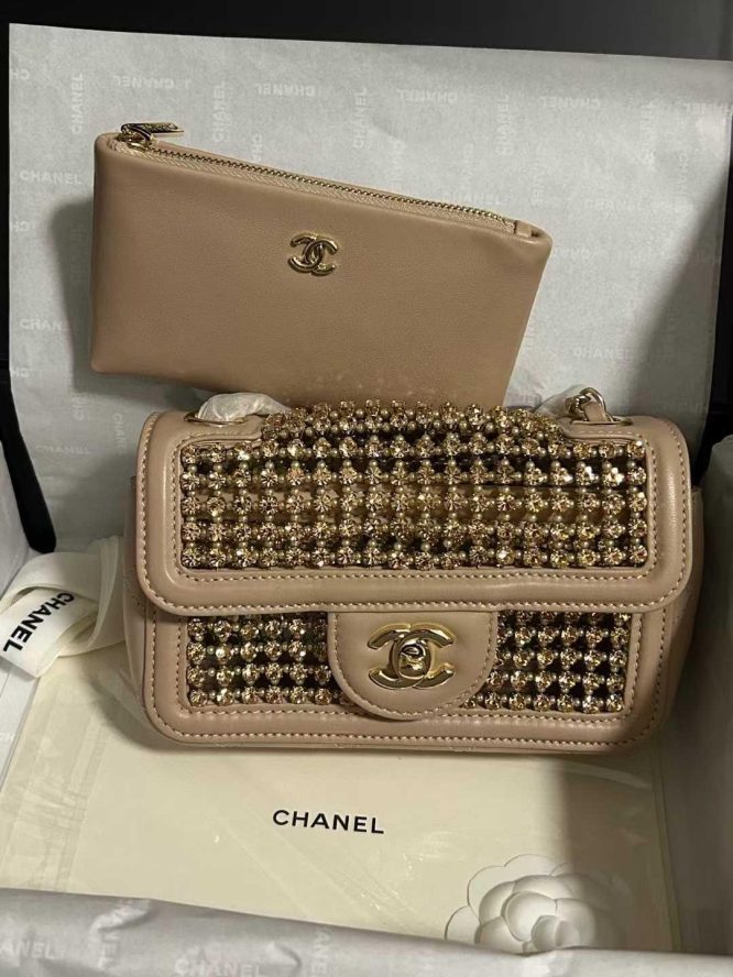 Chanel Full Hand Bag