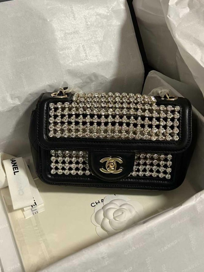Chanel Full Hand Bag