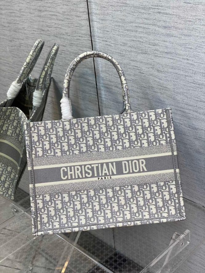 DIOR-BOOK-TOTE-BAG-WOMEN