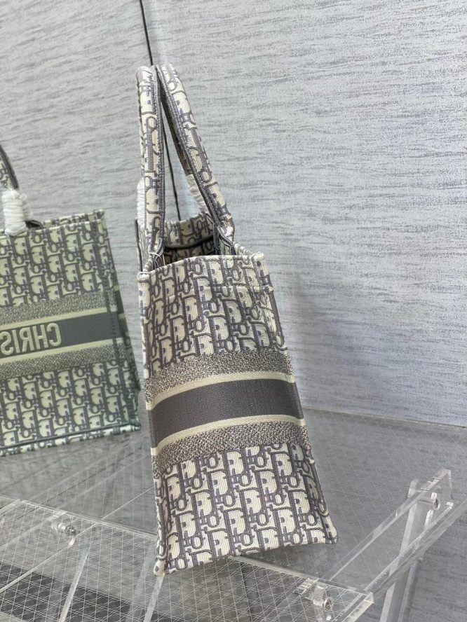 DIOR-BOOK-TOTE-BAG-WOMEN