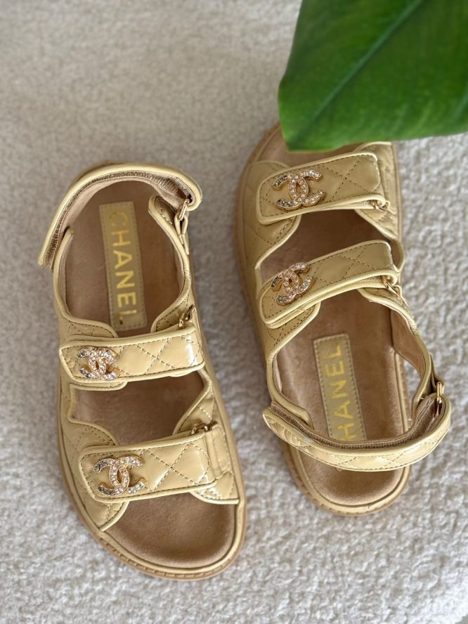 CHANEL-DAD-SANDAL-WOMEN