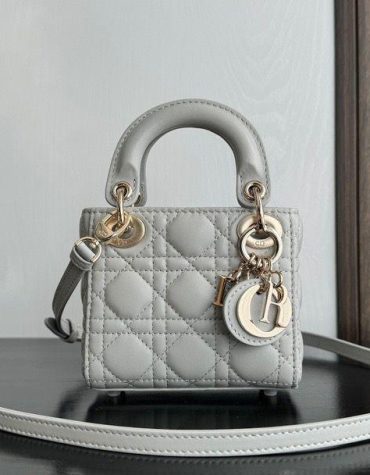 DIOR-MICRO-BAG-WOMEN