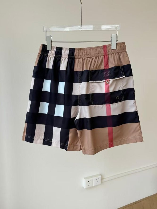 BURBERRY-SWIMMING-SHORT-MEN