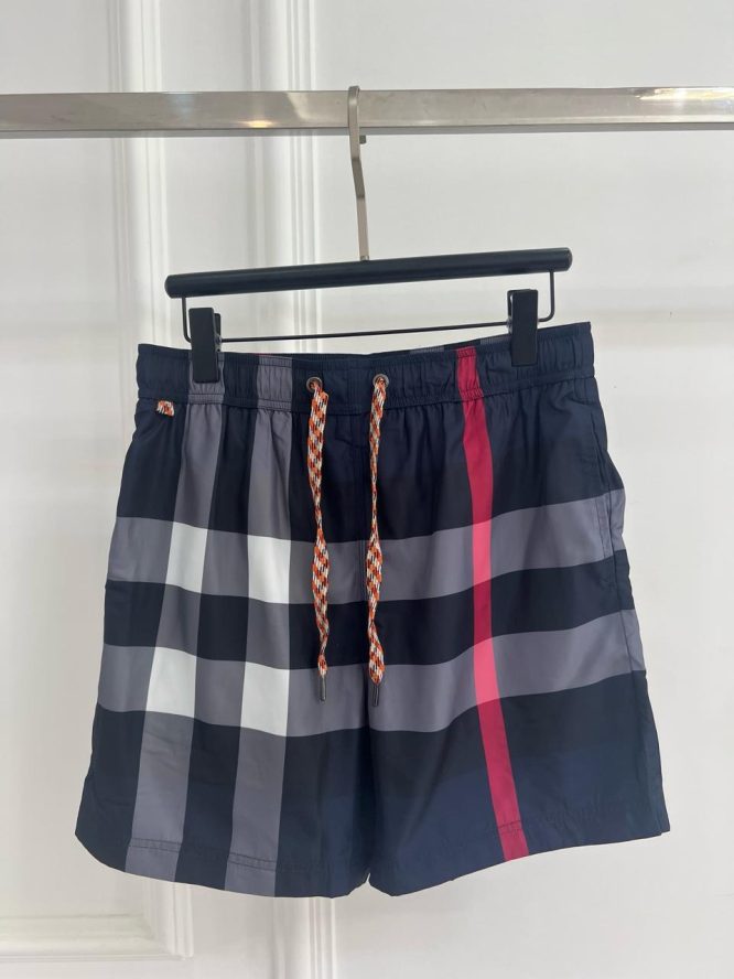 BURBERRY-SWIMMING-SHORT-MEN