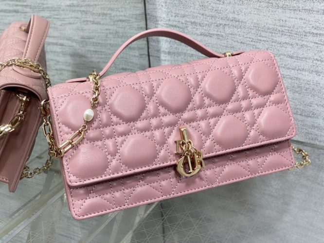 DIOR-CANNAGE LAMBSKIN- BAG-MATTE-PINK