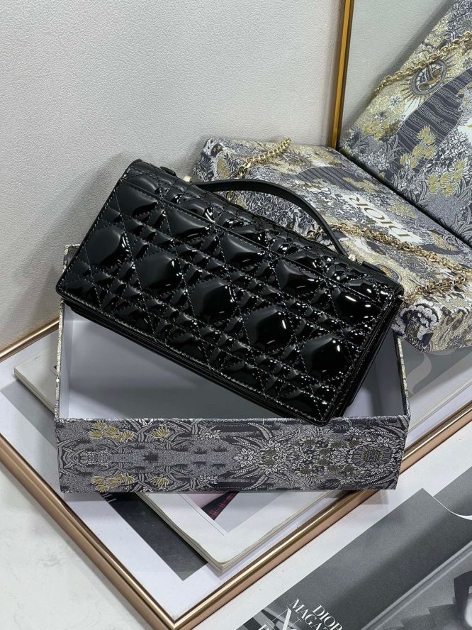 DIOR-CANNAGE LAMBSKIN- BAG-SHINY BLACK