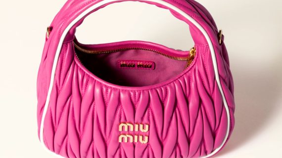 MIU MIU-WANDER-MATELASSE-BAG-WOMEN
