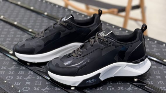 VALENTINO-SNEAKER-SHOSE-MEN