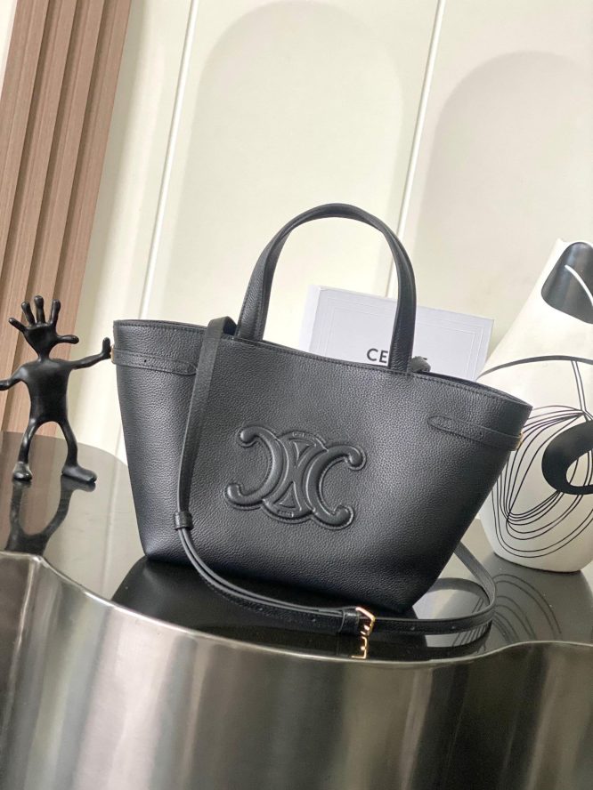 CELINE-TRIOMPHE-CABAS-BAG-WOMEN