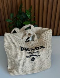 PRADA-RAFFIA-BAG-WOMEN