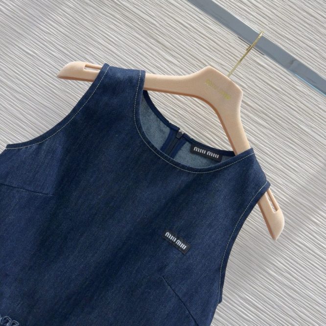 Miu Miu Women’s Set