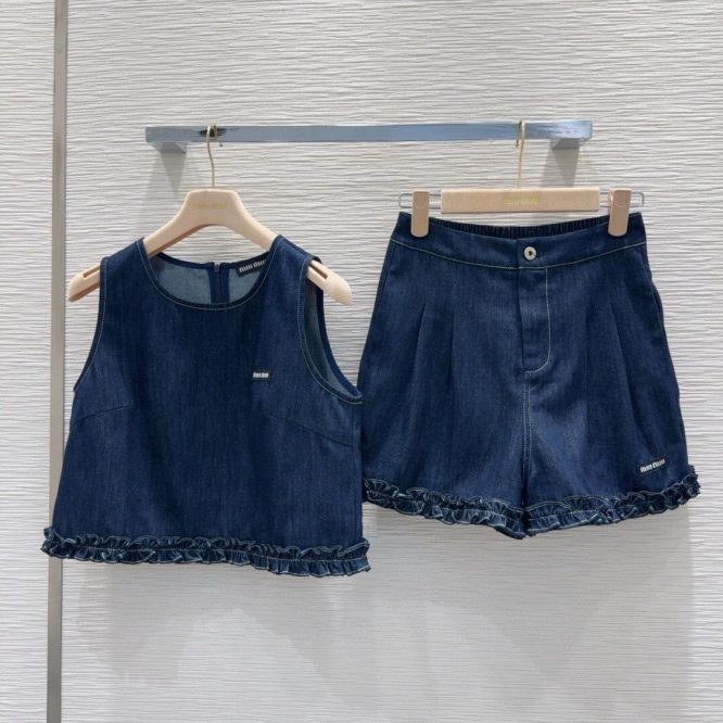 Miu Miu Women’s Set
