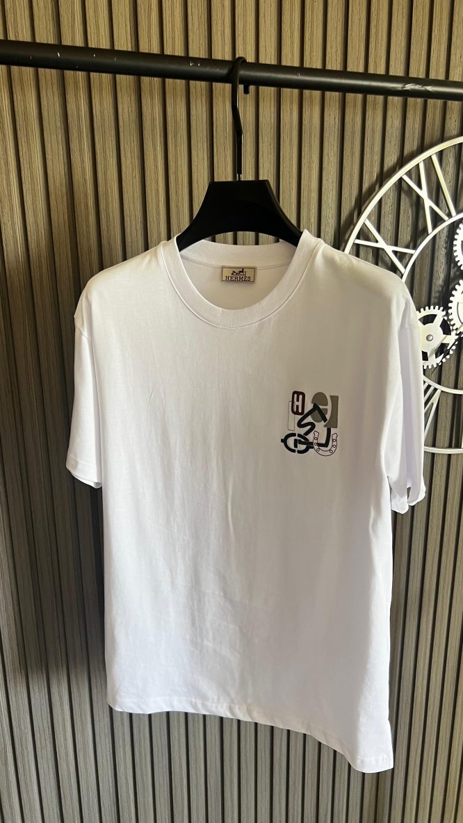 Hermes T-shirt