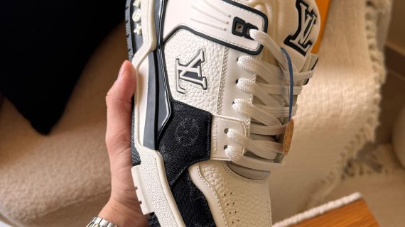 LOUIS VUITTON-TRAINER-SNEAKERS-MEN