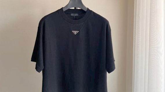 PRADA- T-SHIRT-MEN
