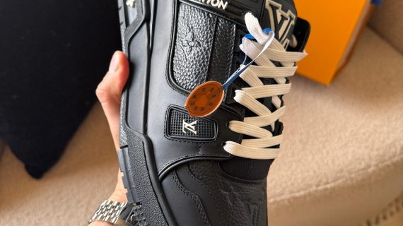 LOUIS VUITTON-SNEAKER-MEN